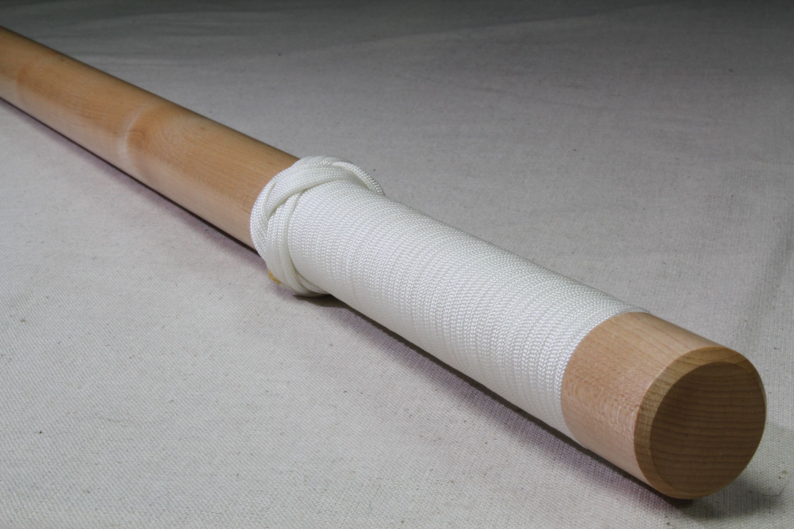 Maple - Smooth - White Cord - Wood Baton